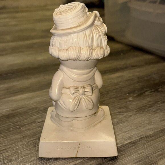 Vintage R & W Berries "I Need Loving"‎ Figurine 1970 - Picture 5 of 11